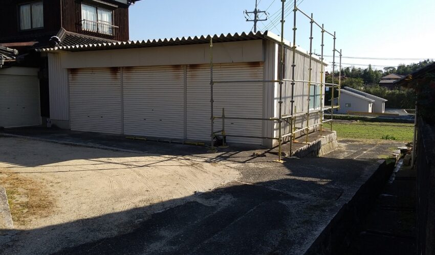 車庫の屋根外壁塗装 吉南コート株式会社 車庫の屋根外壁塗装 吉南コート株式会社